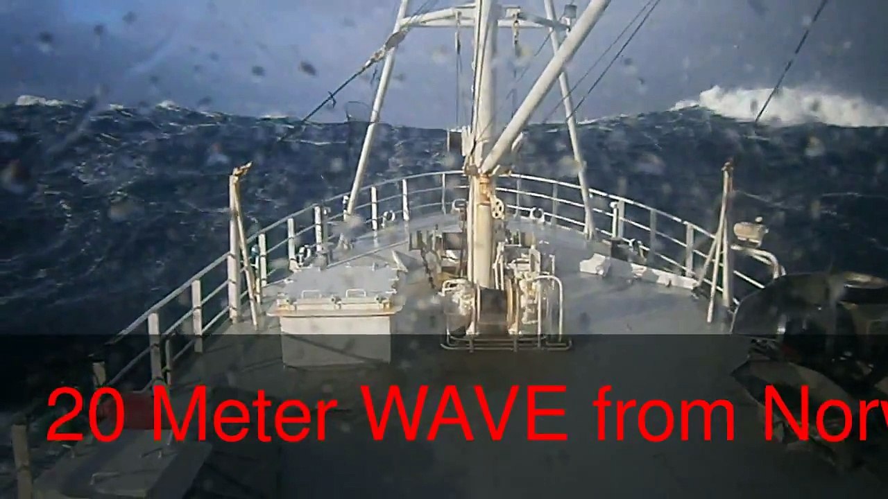 20 Meter WAVE from Norway Sea...