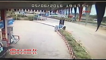 Sulama Kanalına Düşen Otobüsün Görüntüleri Ortaya Çıktı