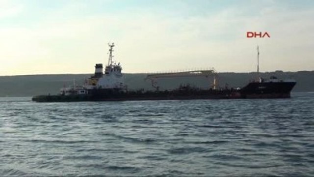 Çanakkale - Karaya Oturan Atık Alma Gemisi Kurtarıldı