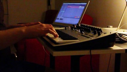 Korg Minilogue Does Blade Runner