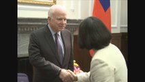 McCain lanza advertencias a Pekín sobre el conflicto en el Mar de China Meridional