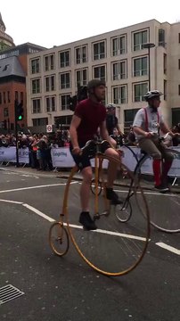 Penny-Farthing Race Surprises Onlookers in London