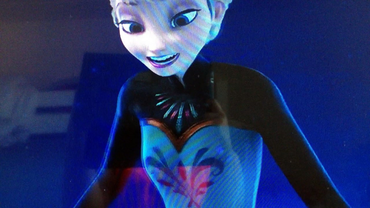 frozen- let it go clip