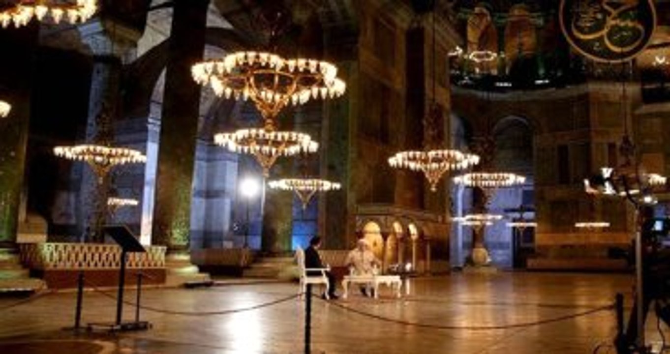 Ayasofya'da Sahur Programı Yunanistan'ı Rahatsız Etti