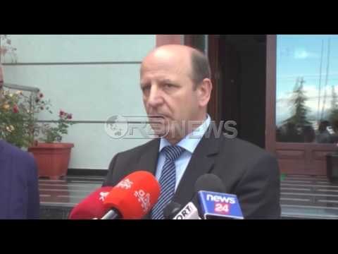 Ora News – Kriza e emigrantëve, Totozani: Shqipëria s’është gati për të përballuar fluksin