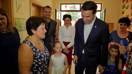 Report TV - Veliaj bën bilancin e vitit të parë në bashki: Jemi fokusuar tek fëmijët