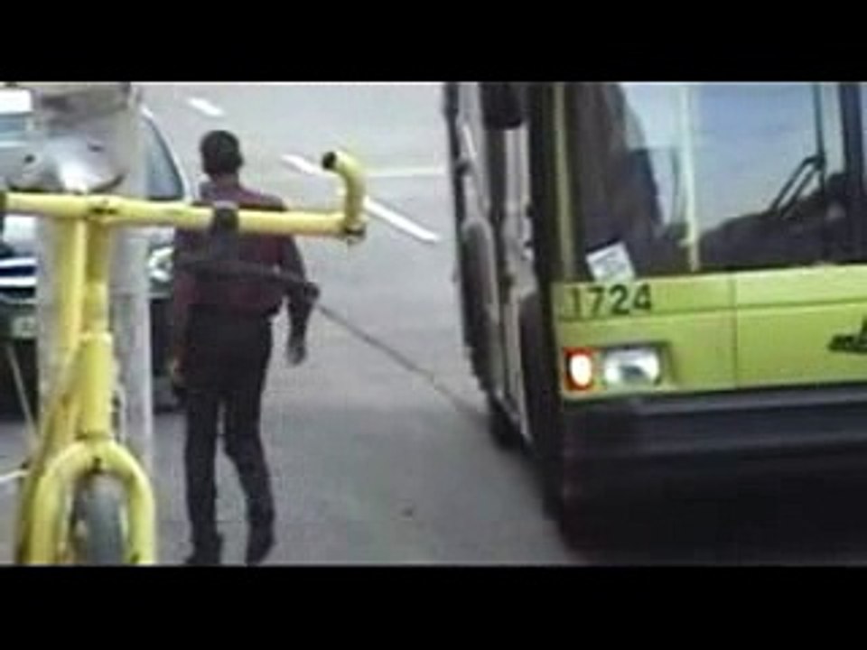 По Киеву на унитазе1