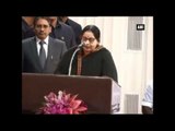 Jayalalithaa sworn in as Tamil Nadu CM