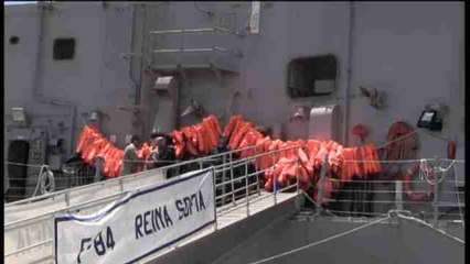 La fragata "Reina Sofía", de un barco de guerra a un barco de solidaridad