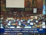 Asambleísta propone pagar sueldos de servidores con dinero electrónico