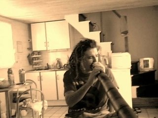 Didgéridoo - 07-07-2007 ( 2).wmv