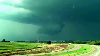 Tornadic Supercell with brief Tornado - Washington KS - April 29 2010