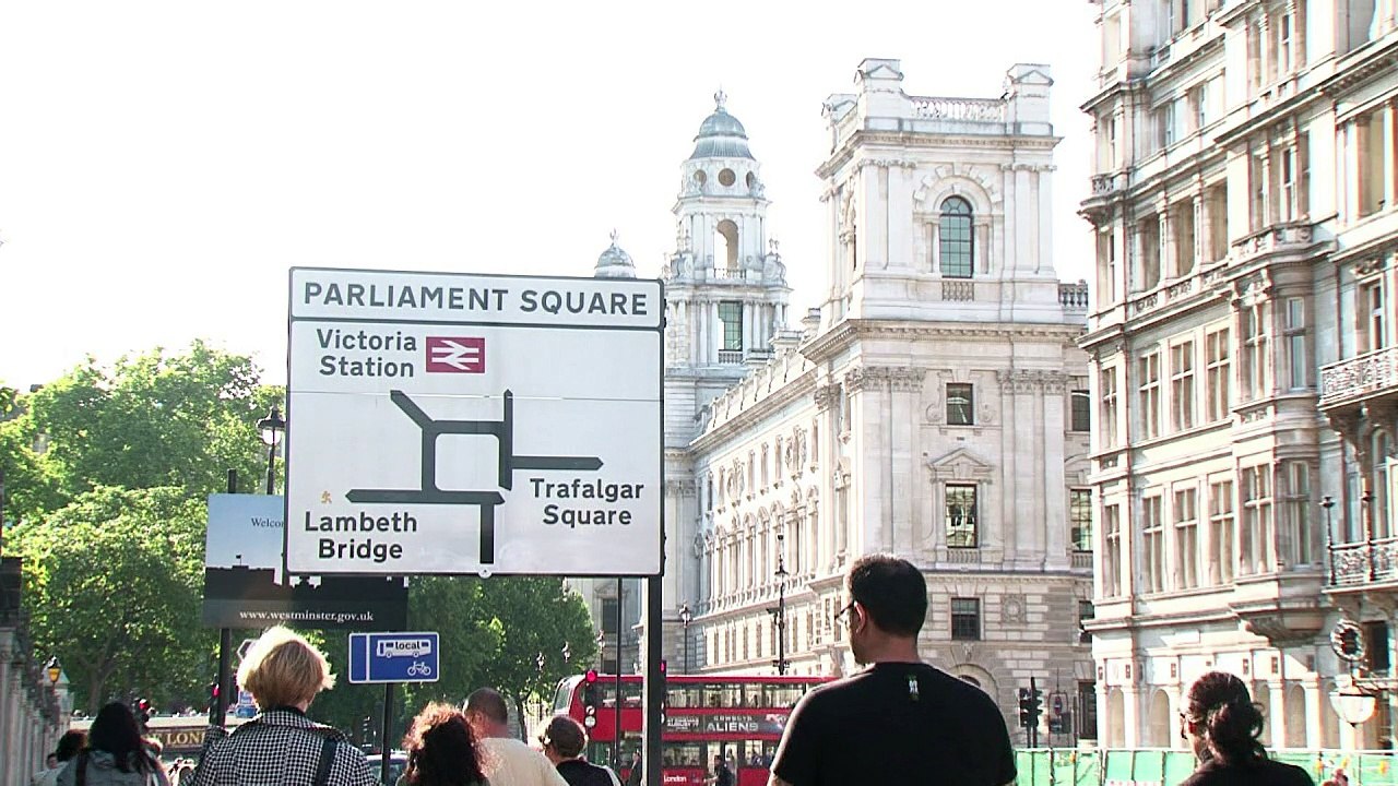 Brexit assume vantagem nas pesquisas