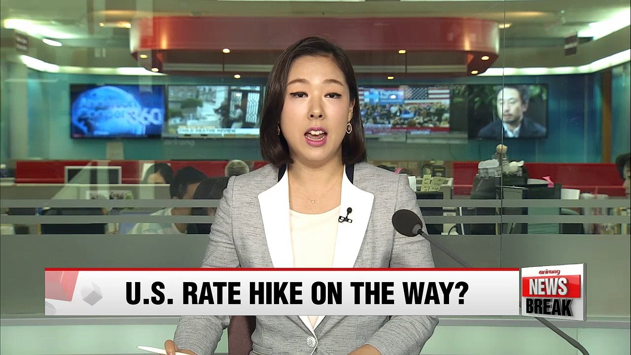 Yellen sees gradual rate hikes but gives no set time frame