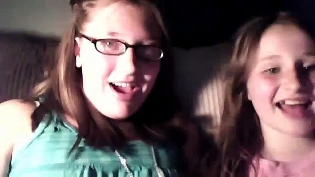 molly crider's Webcam Video from May 25, 2012 07:28 PM