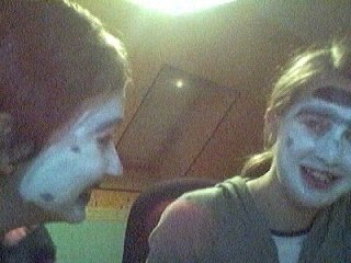 Justine et Laura, délire à Halloween