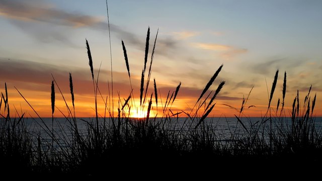 Лиепая. Закат в июне.