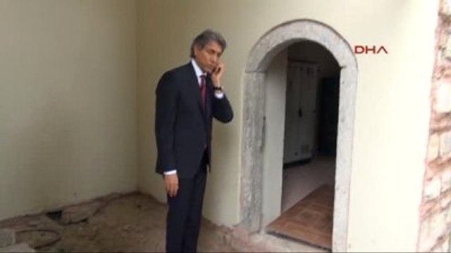 Fatih Belediye Başkanı Demir O Otel 3 Yıldır Mühürlüydü, Daha Büyük Facia Olabilirdi