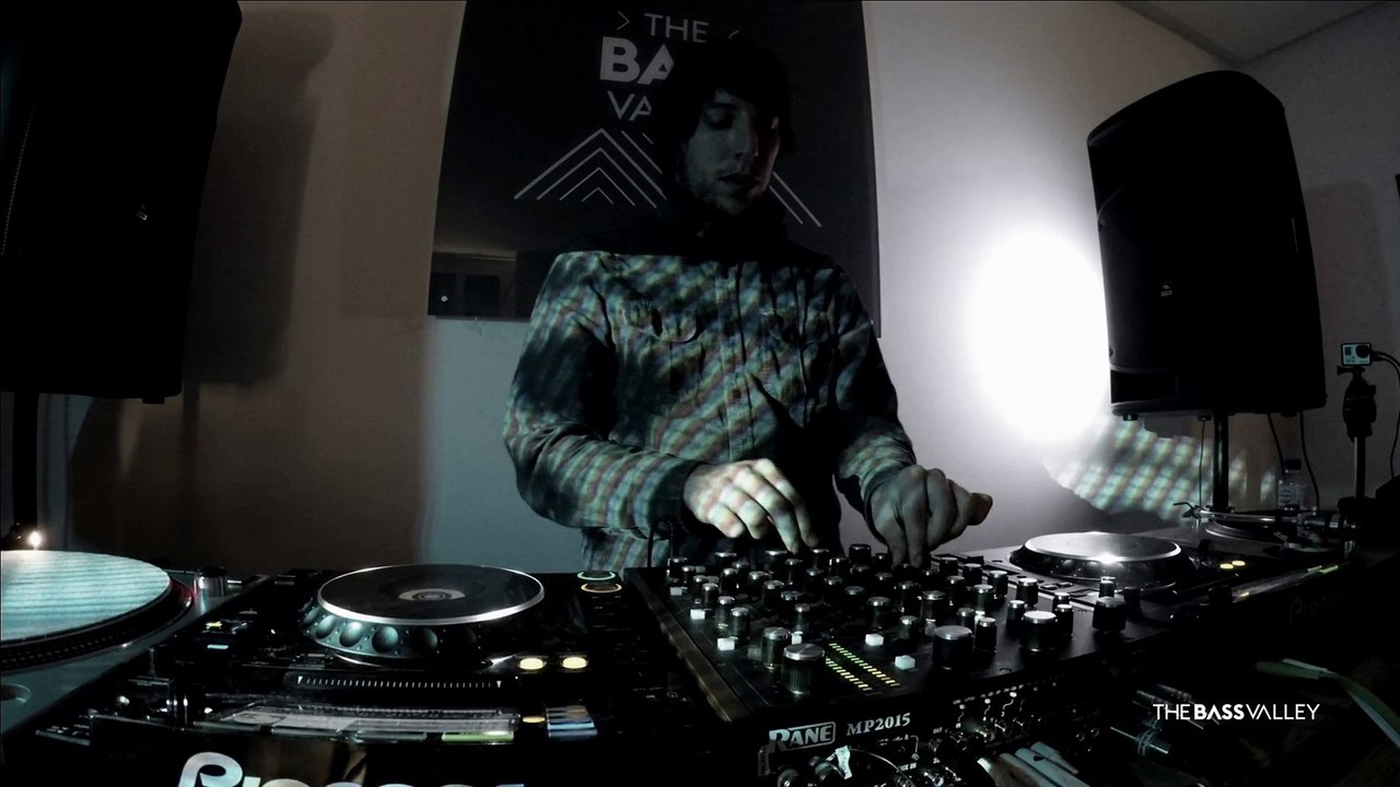 J.C. - TBV