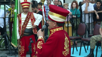 Muslims mark start of Ramadan in Istanbul