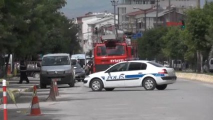Muş'ta Bombalı Araç Paniği