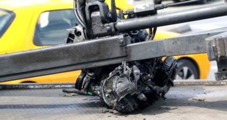 Vezneciler Saldırısında Kullanılan Araçtan Geriye Sadece Motoru Kaldı