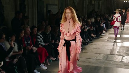 Gucci - Cruise 2017 Full Fashion Show_17