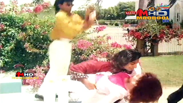 reema+babar ali-masi teri dhee da nakhra bara