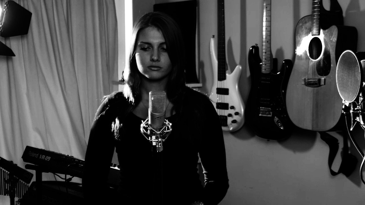 Piece by Piece Cover Cynthia (Originally performed by Kelly Clarkson)