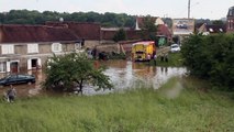 Beauvais : 1m30 d'eau emporte tout chez eux