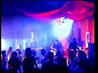 Ahmad Band - Distorsi (Dhani Dewa 19)