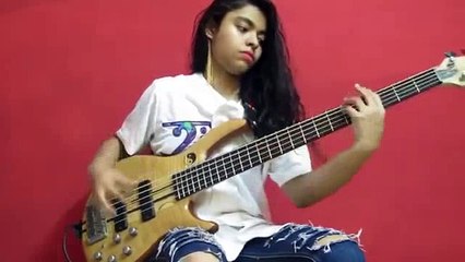 AMAZING YOUNG GIRL Mohini Dey BASS PLAYER