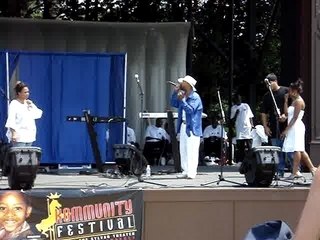 Live Earth Concert: Global Music Event 🌍