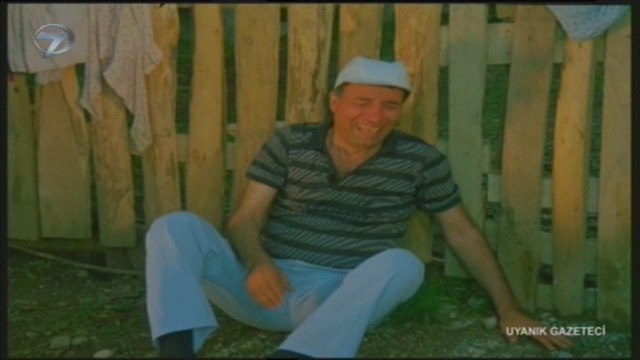 KEMAL SUNAL ÇOK KOMİK BİR SAHNE