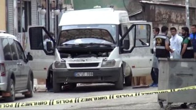 Muş'ta Patlayıcı Yüklü Minibüste Ele Geçirilen Patlayıcı İmha Edildi (2)