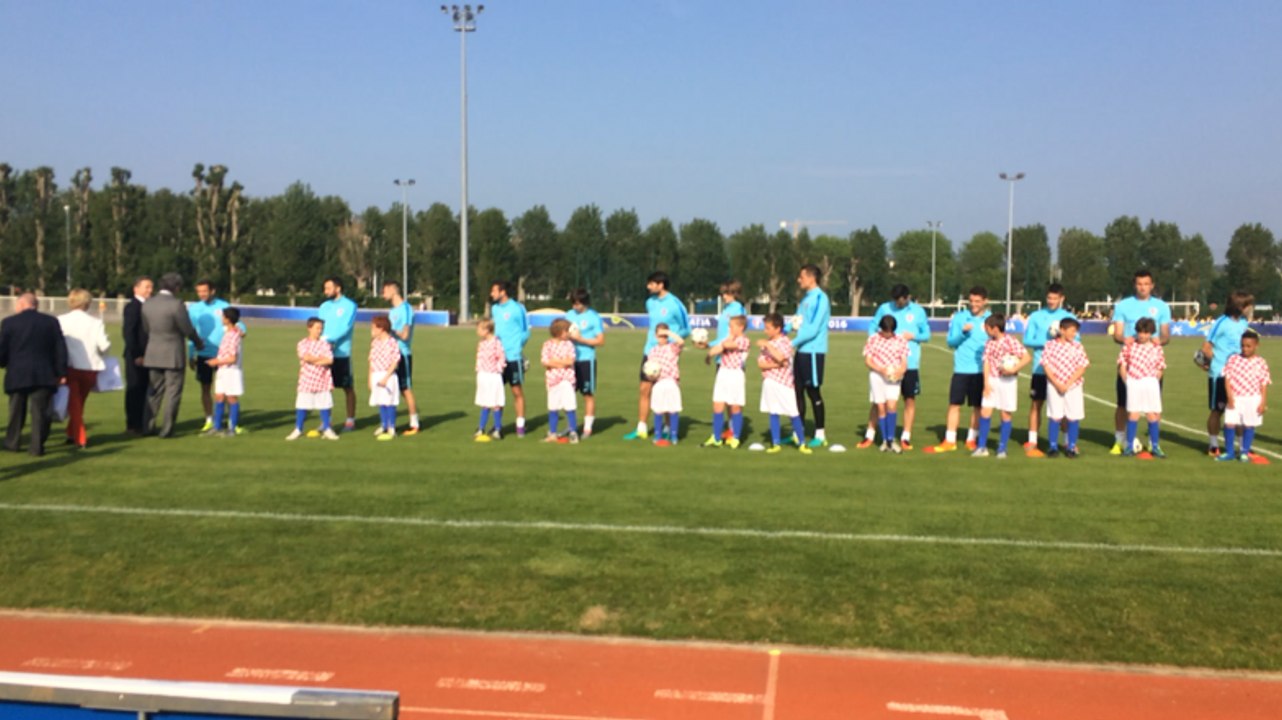Croatie : Accueil des joueurs et début de l'entraînement