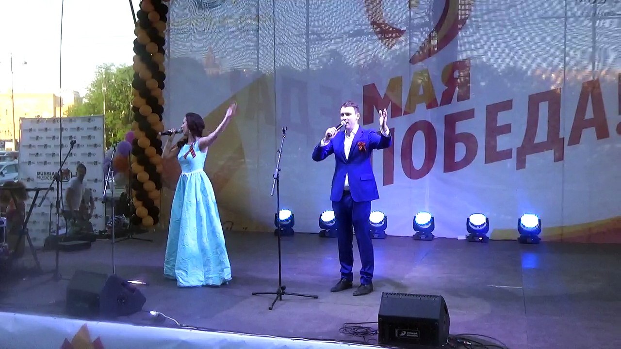 Сергей Зверев - Темная Ночь,Поклонимся великим тем годам,Рябина алая,Ради тебя,Выбор победителей,Алла,Ты не будешь знать,Я люблю вас,Любовь настала и Я Люблю Тебя До Слез