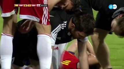 Sergio Busquets HUGE CLASH with Georgia Goalkeeper Keeper - Spain vs Georgia International Friendly 2016 HD