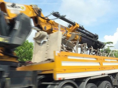 Turquie: 11 morts dans un attentat à Istanbul, Erdogan désigne le PKK