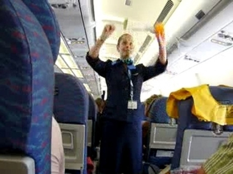 Consignes de sécurités dans un Avion !!! (intégrale)