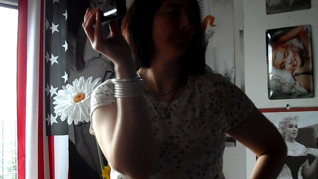 chantal goya bécassine !!..