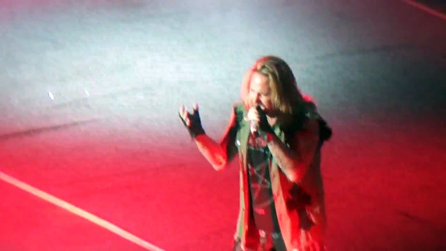 Motley Crüe Shout At The Devil Arena VFG 25 de Mayo 2011