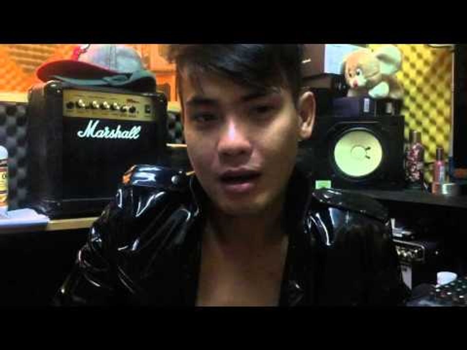 Hot boy xăm trổ bị út đĩ gửi tặng cho...