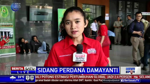 Sidang Perdana Damayanti di Pengadilan Tipikor