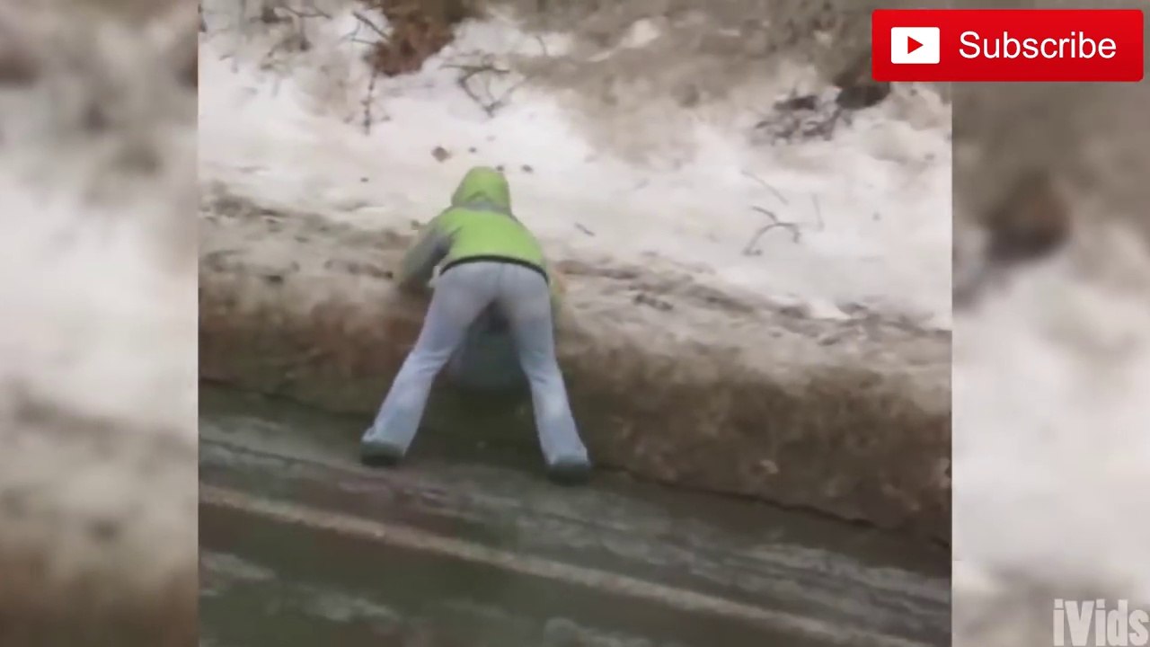 GIRLS FAILS HUGE Compilation 2016