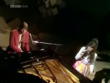 Carpenters - Rainy days and Mondays (Live in London 1971)