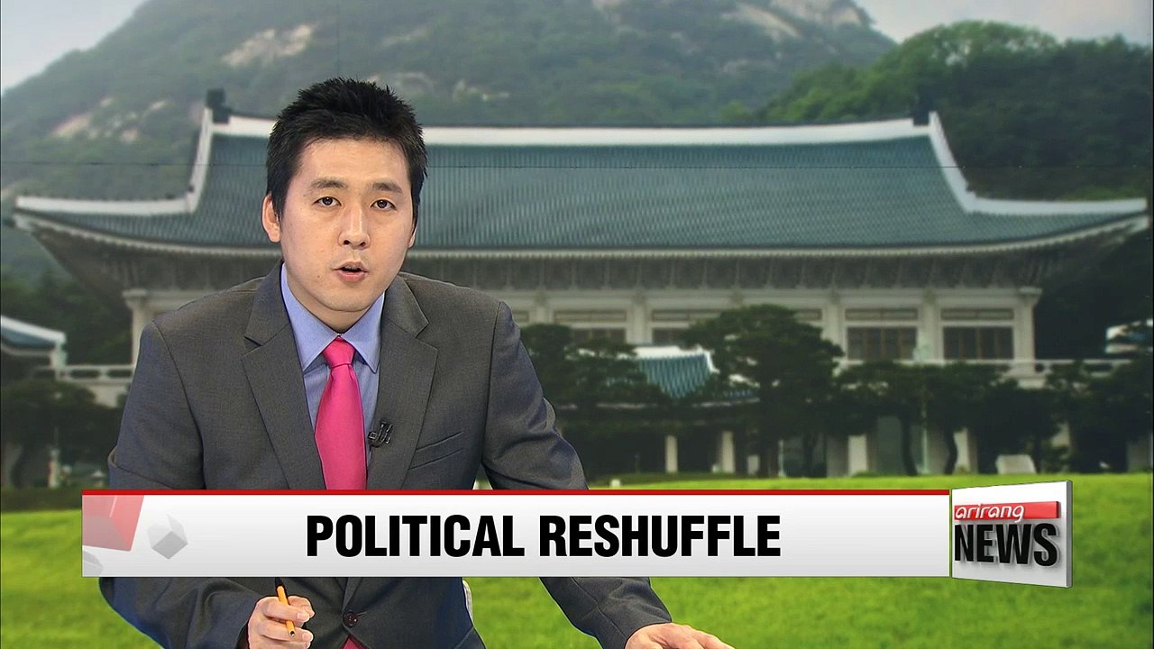 President Park reshuffles top aides, vice ministers