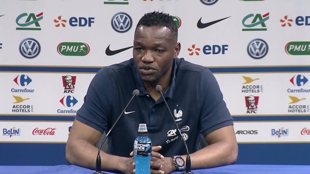 Foot - Euro - Bleus : Mandanda «Le match sera compliqué pour nous»