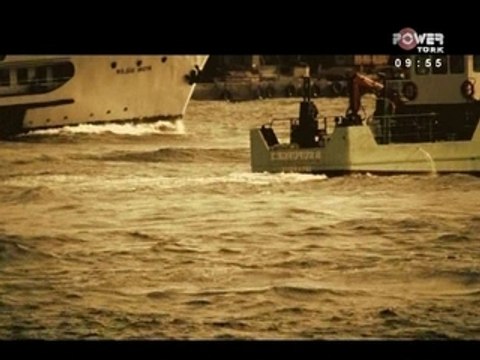 Burcu Guven - Istanbul Sabahlari