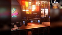 Ce gamer détruit un bar dans cette simulation en réalité virtuelle
